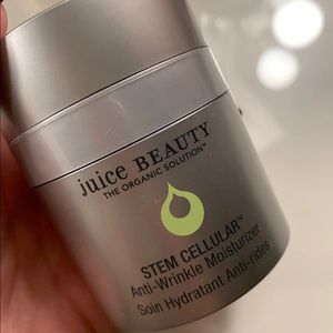 Juice Beauty Anti Wrinkle Moisturizer